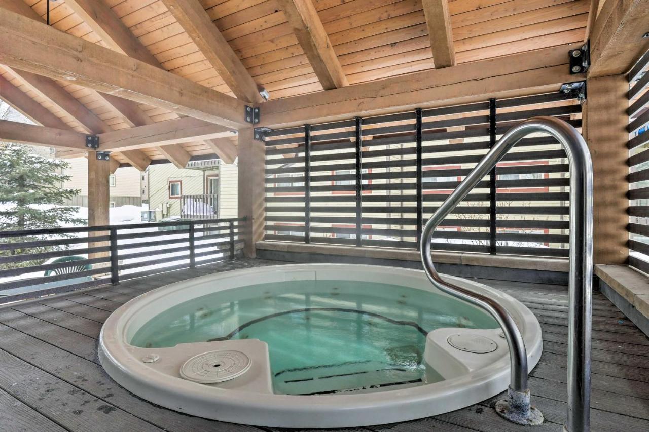 Central Steamboat Condo Outdoor Hot Tub And Pool! Steamboat Springs Bagian luar foto