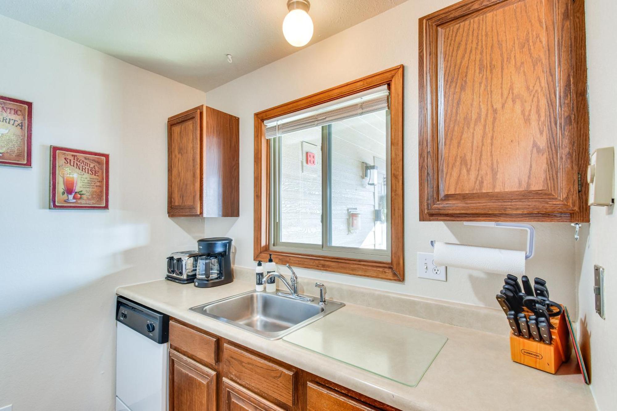Central Steamboat Condo Outdoor Hot Tub And Pool! Steamboat Springs Bagian luar foto
